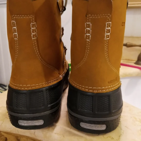 Crocs waterproof boots - Picture 7 of 11